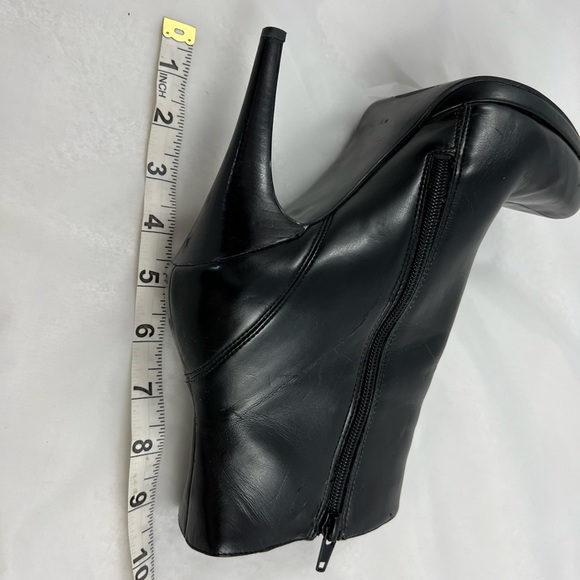 Black Nine West Ankle Boots Size 9 - Picture 9 of 11